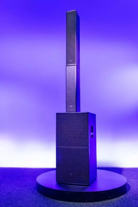 DAP Frigga Single Active Column PA System Black 1000W RMS 134 dB SPL with Bluetooth 5.0 TWS DAP Frigga Single Active Column PA System Black 1000W RMS 134 dB SPL with Bluetooth 5.0 TWS