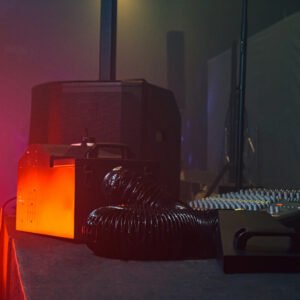 Volume Music Solutions QTX UMBRA-1200: Low Mist Generator 1200W UMBRA-1200